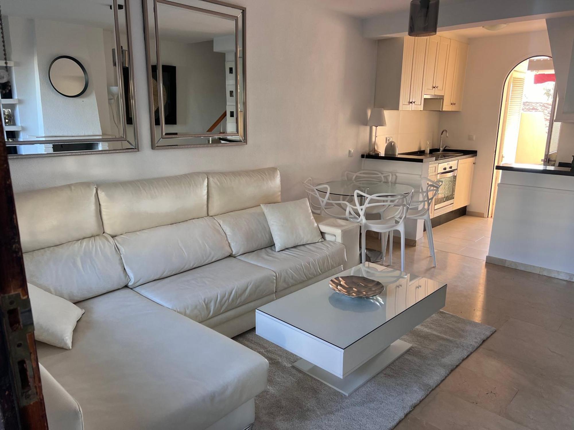 Adosado En Residencial Villa Sitio de Calahonda Ngoại thất bức ảnh