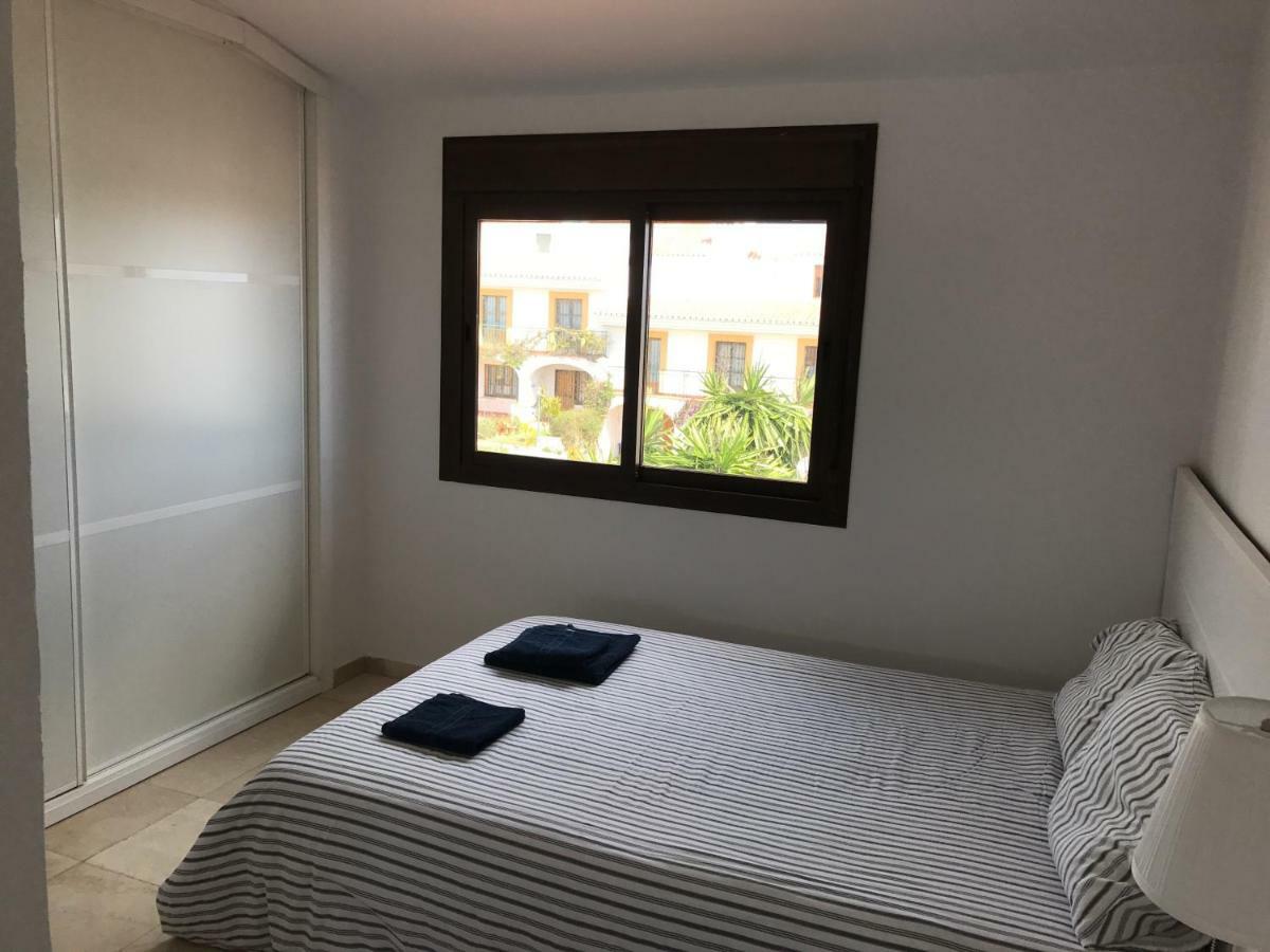 Adosado En Residencial Villa Sitio de Calahonda Ngoại thất bức ảnh